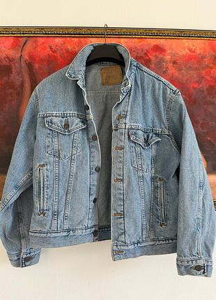 Винтажная джинсовая куртка levis оригинал размер 42