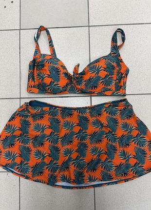 Женский раздельный купальник с тропическим принтом, низ в виде юбки. новый, не носился.  ✨ характеристики: • цвет: оранжевый с принтом листьев