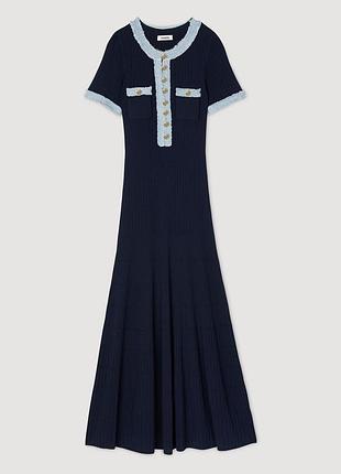 Длинное трикотажное платье в пол sandro navy blue темно синее трикотаж деним вставки пуговицы