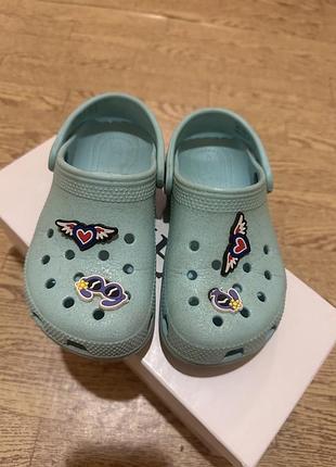 Сандалі crocs