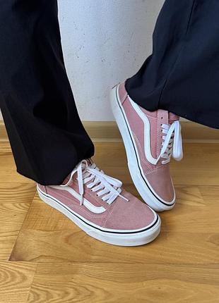 Рожеві кеди vans old skool