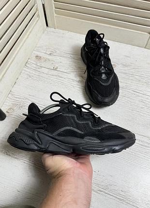 Кросівки adidas ozweago