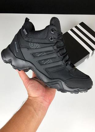 Мужские кроссовки adidas terrex swift черные ( зима )