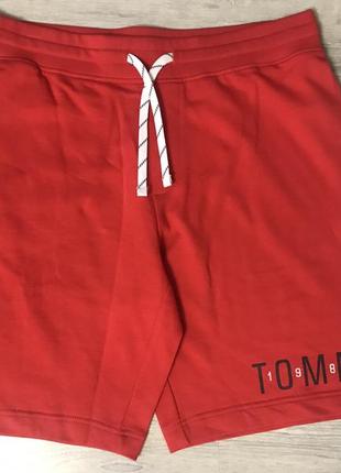 Шорты tommy hilfiger красные l xl6 фото