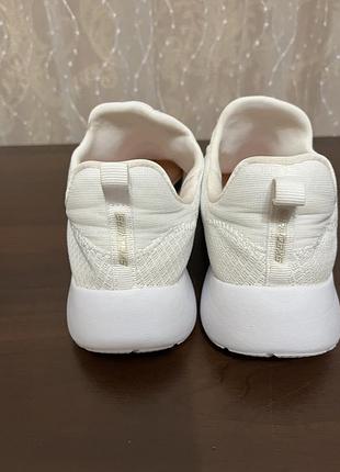 Кросівки жіночі skechers dynamight білі 5