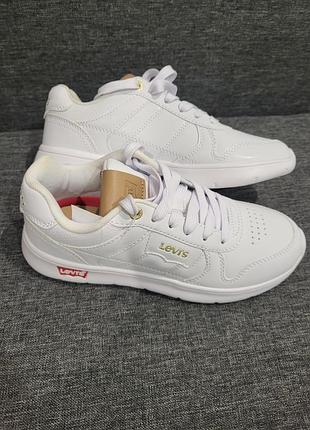 Женские новые, оригинальные кроссовки levi's