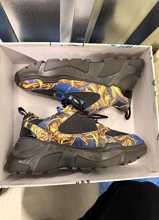 Кросівки versace