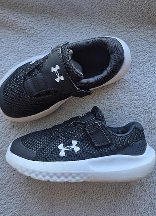 Кроссовки 26р. under armour