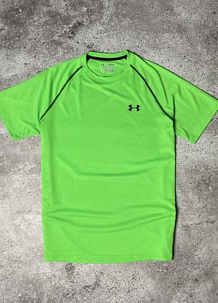 Чоловіча спортивна футболка under armour / оригінал / як нова річ