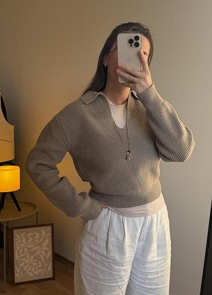 Безквий светр з комірцем h&m 4