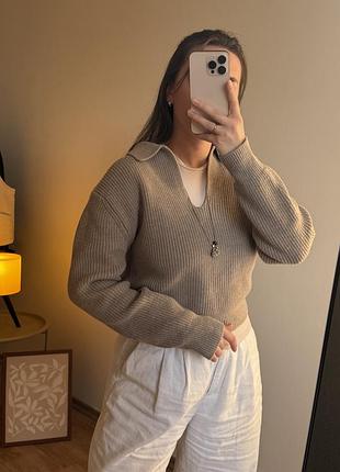 Безквий светр з комірцем h&m 5