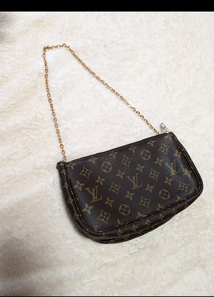 Сумка кросс боди louis vuitton original 
отличное состояние 7