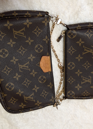 Сумка кросс боди louis vuitton original 
отличное состояние 10