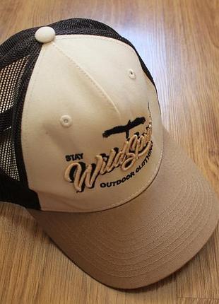 Кепка тракер унисекс бейсболка аутдор wild spirit stay wild outdoor clothing