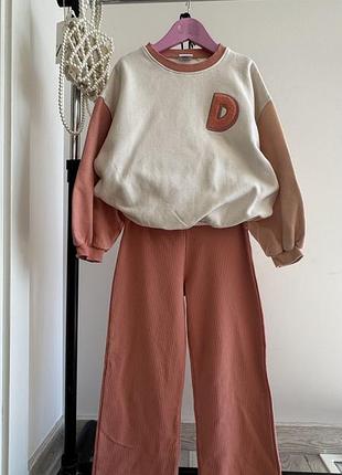 Костюм з daisy від disney