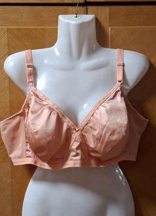 Брендовый мягкий бюстгалтер р.95f / 42dd от shapely figures,без поролона, без косточек