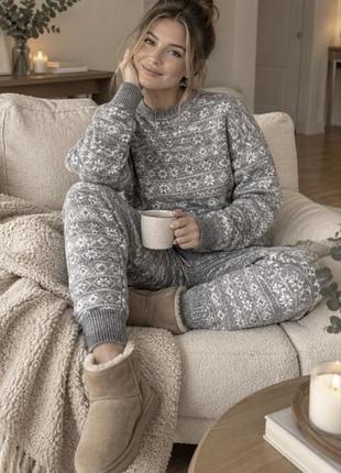 Костюм шерсть gap розмір xs