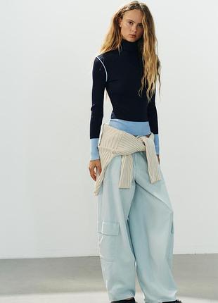 Трикотажний жіночий темний светр в рубчик zara new