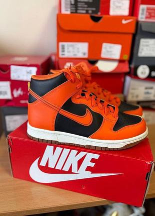 Кросівки жіночі nike dunk high помаранчеві, чорні 38.5