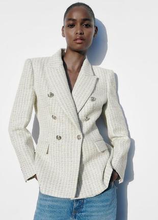 Жіночий піджак zara твідовий білий