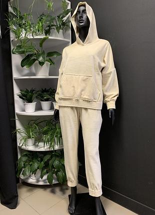 Велюровий костюм