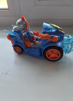Super things. силач