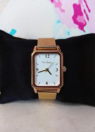 Женские часы pierre cardin на ходу