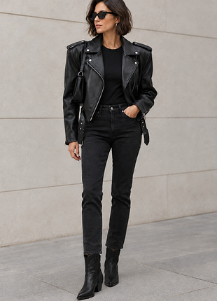 Шикарные чёрные джинсы от levi strauss &co.
