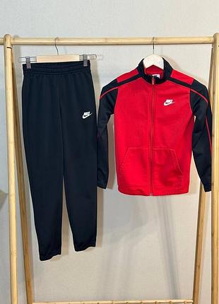 Костюм nike на зріст 137-147 см