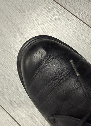Чорні шкіряні туфлі dr. martens 7