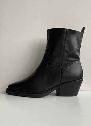 Жіночі черевики козаки simply be 41