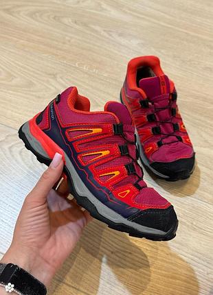 Оригінальні дитячі трекінгові мембранні кросівки salomon x-ultra gtx j 34 розмір 21,5см устілка стан нових
