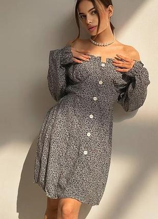 Платье женское