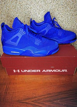 Кросівки чоловічі nike air jordan 4 retro flyknit royal сині