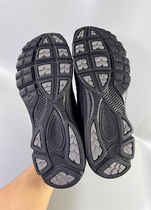 Кросівки asics 7