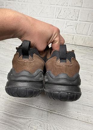 Крутые кроссовки nike tech hera размер 36-36.5 4