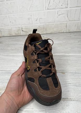 Крутые кроссовки nike tech hera размер 36-36.5 2