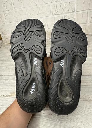 Крутые кроссовки nike tech hera размер 36-36.5 9