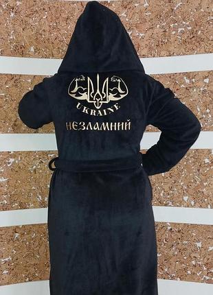 Халат з вишивкою розміри: 46, 48, 50 і 52