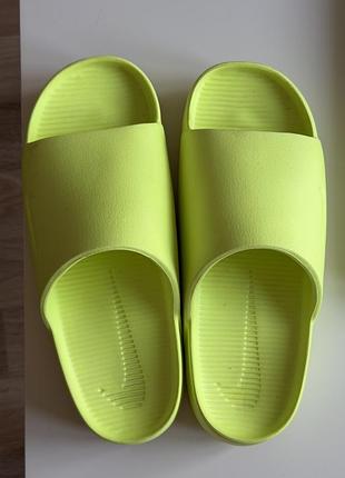 Шльопанці nike яскраво жовті, розмір 38.5