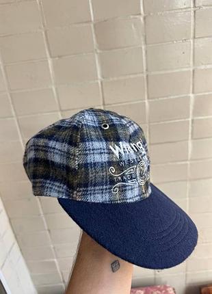 Винтажная кепка wrangler