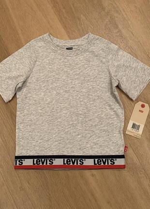 Нова футболка levis 3-4 роки