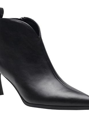 Женские ботильоны код: 926119, размеры: 35, 38, 39