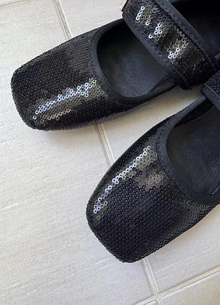 Продам балетки в паєтки 3