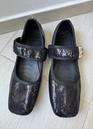Продам балетки в паєтки 8