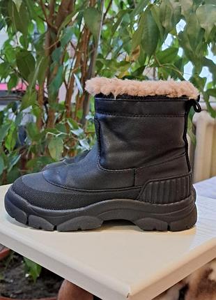 Дитячі зимові черевики (чоботи-дутики) від бренду zara.