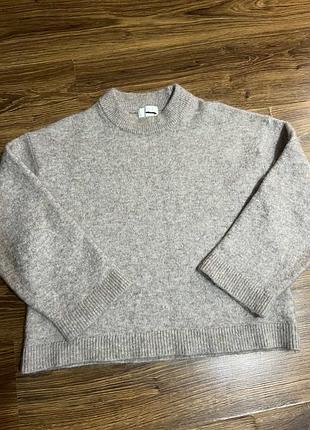 Світлий светер h&m 🩷 xs/s ! вільний крій