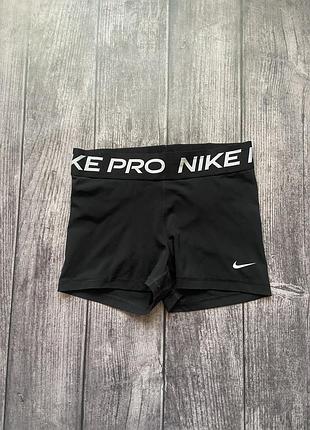Спортивні компресійні шорти nike pro