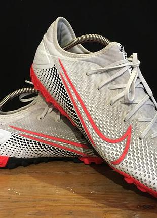Сороконіжки nike mercurial
