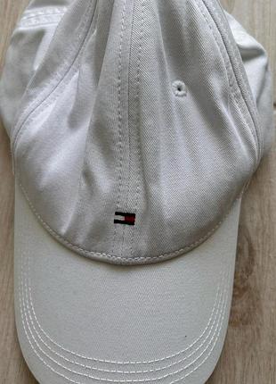 Tommy hilfiger кепка